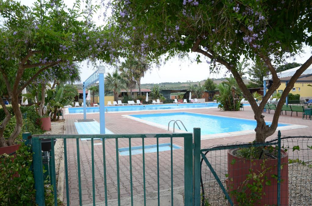 Kamemi Village&Camping Ribera Exteriör bild